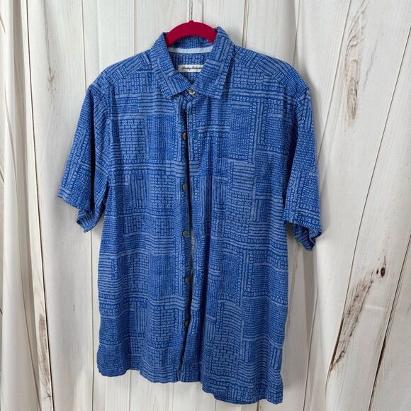 Tommy Bahama Men’s Medium Blue Silk Cotton Short Sleeve Top - Picture 1 of 5